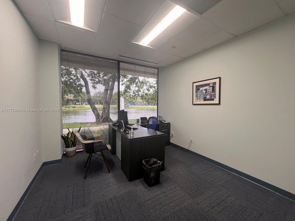 Недавно арендовано: $18 (0 спален, 0 ванн, 0 Квадратных фут)