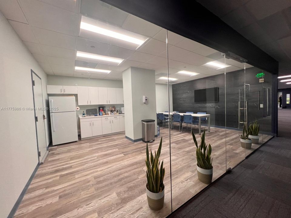 Недавно арендовано: $18 (0 спален, 0 ванн, 0 Квадратных фут)