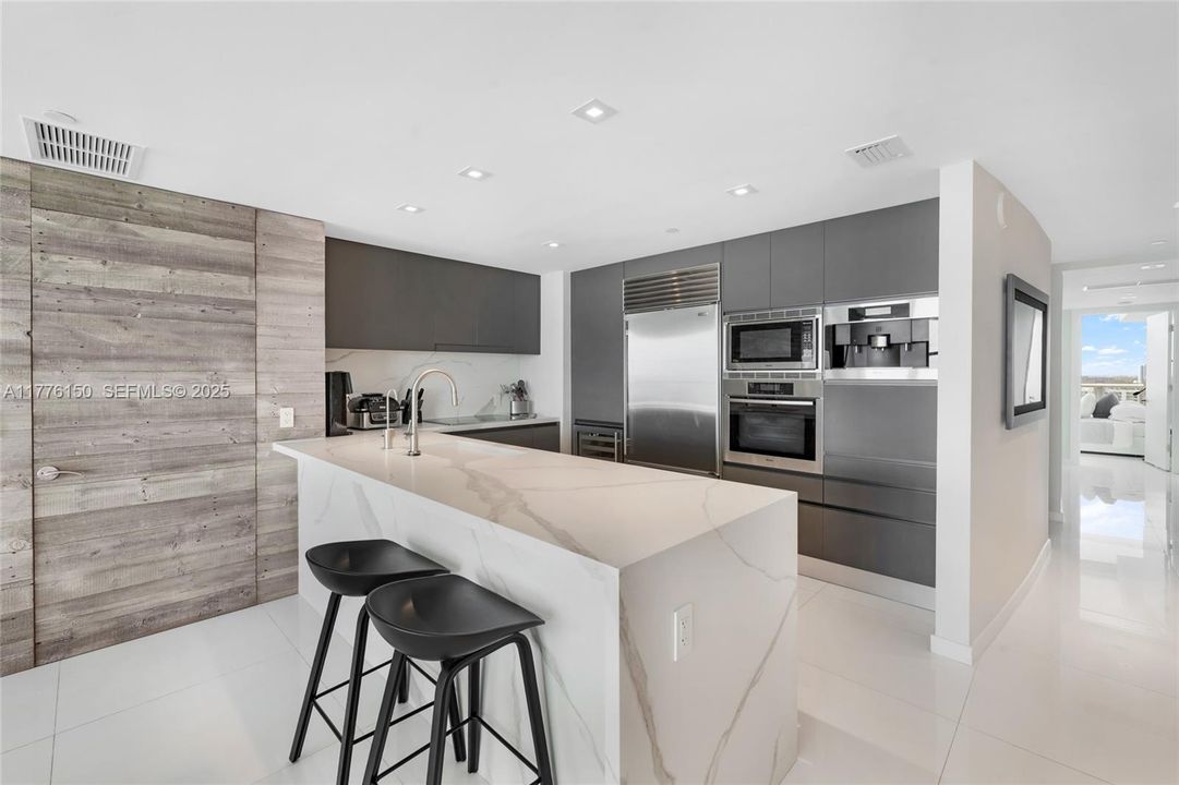 Active With Contract: $2,600,000 (3 beds, 3 baths, 1927 Square Feet)