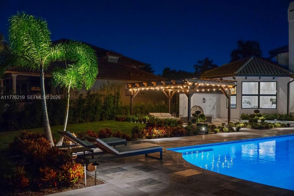 En Venta: $12,500,000 (6 camas, 7 baños, 10172 Pies cuadrados)