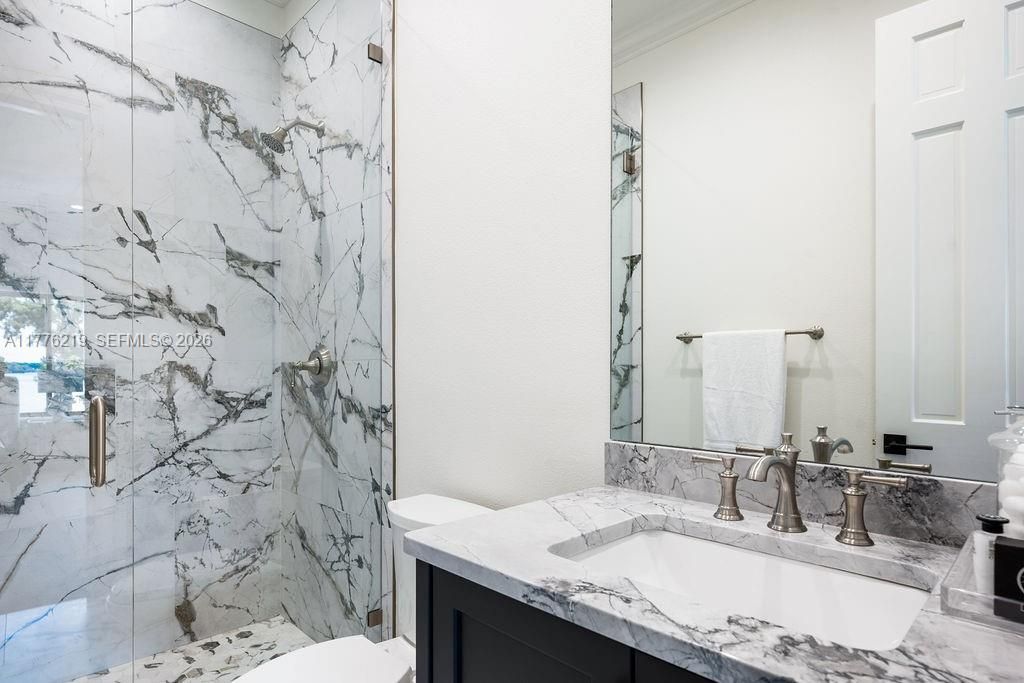 En Venta: $12,500,000 (6 camas, 7 baños, 10172 Pies cuadrados)