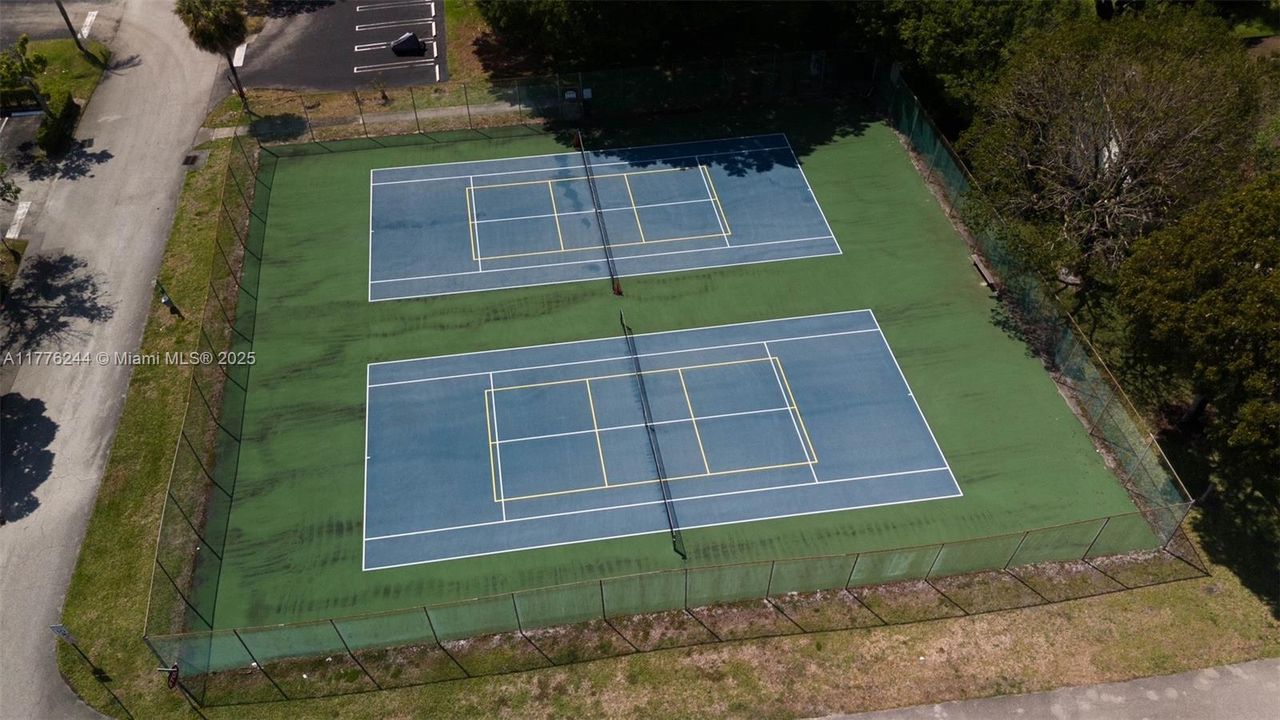 En Venta: $254,900 (2 camas, 2 baños, 1104 Pies cuadrados)