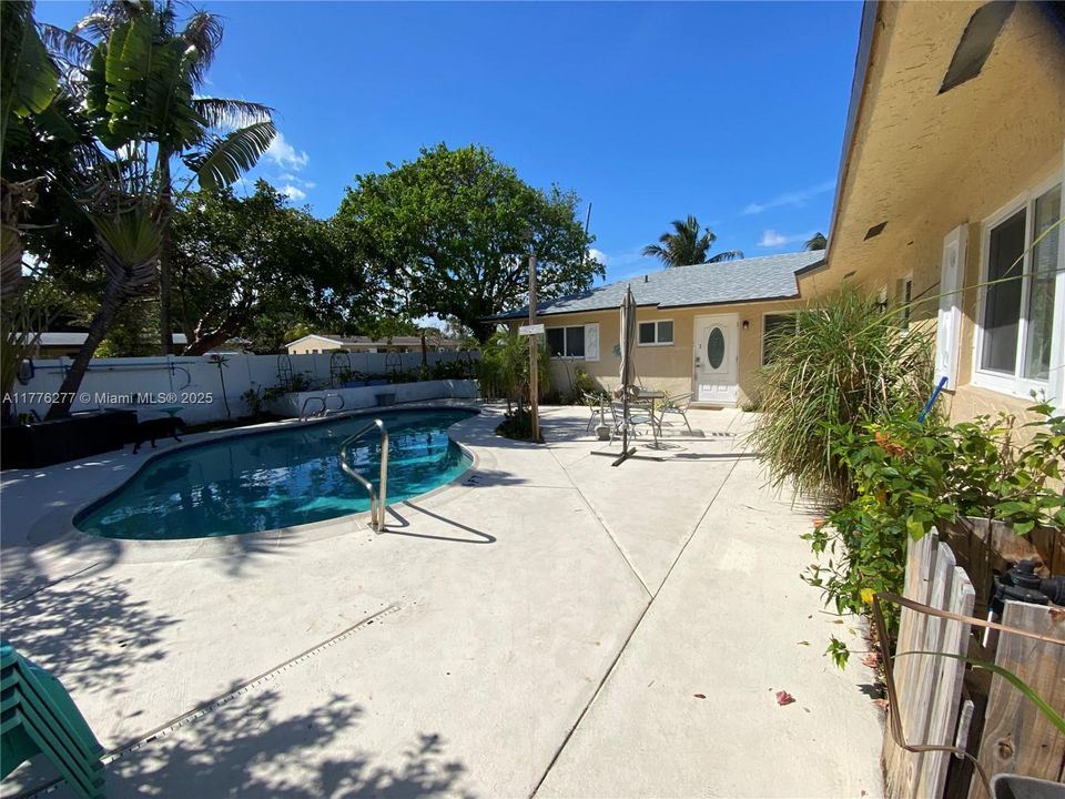 Recently Sold: $770,000 (0 beds, 0 baths, 2150 Square Feet)