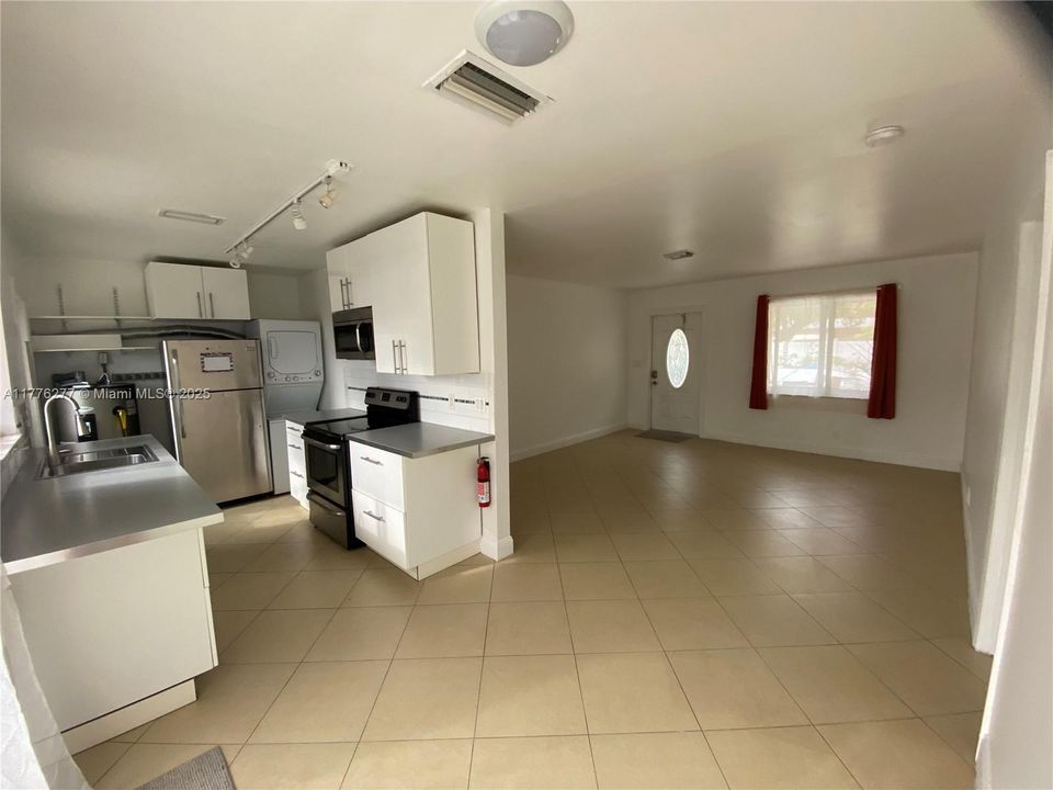 Recently Sold: $770,000 (0 beds, 0 baths, 2150 Square Feet)