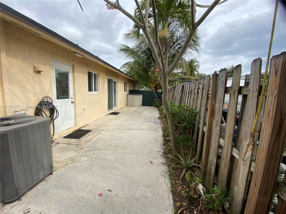 Recently Sold: $770,000 (0 beds, 0 baths, 2150 Square Feet)