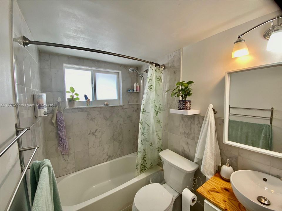 Recently Sold: $770,000 (0 beds, 0 baths, 2150 Square Feet)