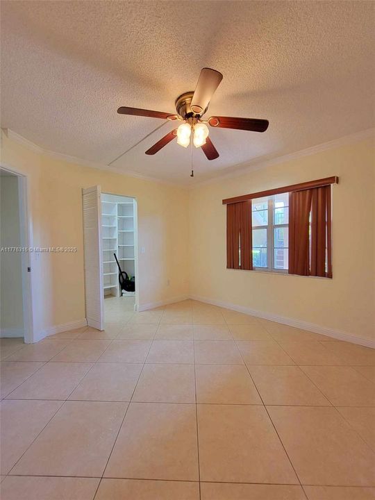 最近租的: $2,300 (2 贝兹, 2 浴室, 1533 平方英尺)