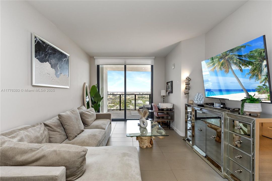 Recently Sold: $450,000 (1 beds, 1 baths, 850 Square Feet)
