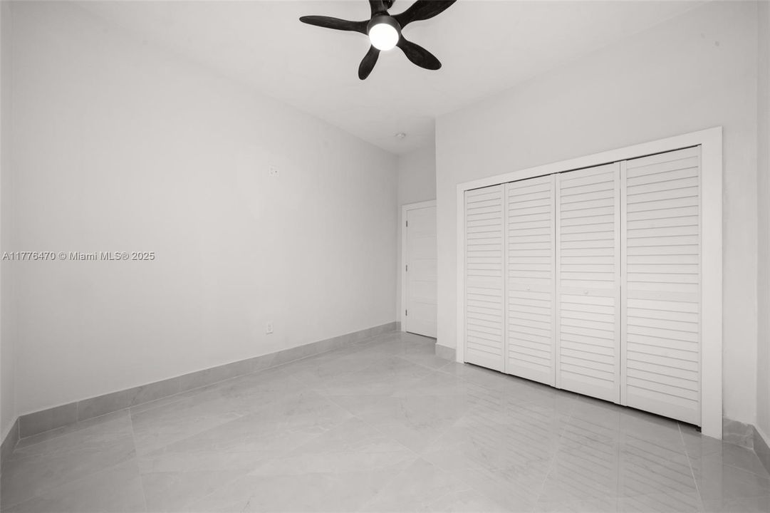 最近租的: $1,800 (4 贝兹, 2 浴室, 0 平方英尺)