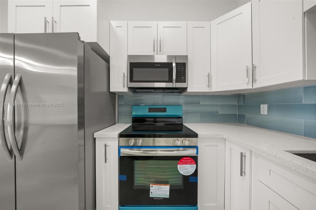 最近租的: $1,800 (4 贝兹, 2 浴室, 0 平方英尺)