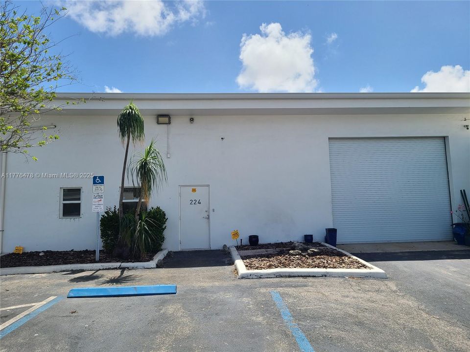 Недавно арендовано: $23 (0 спален, 0 ванн, 0 Квадратных фут)