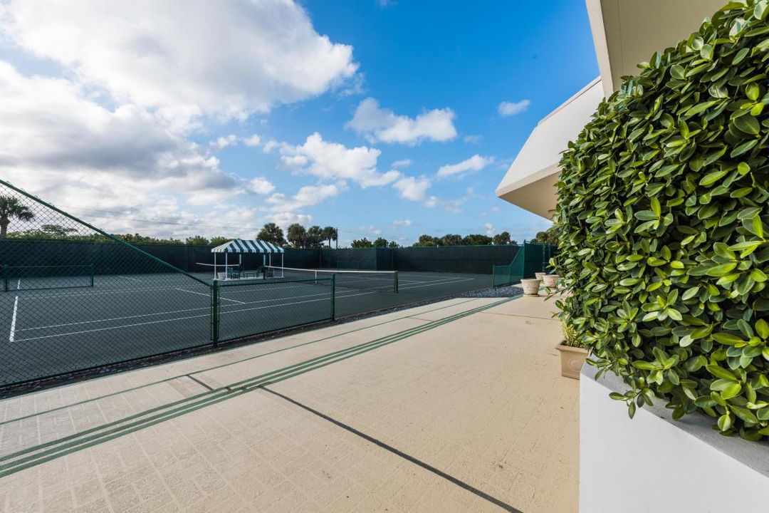 tennis courts