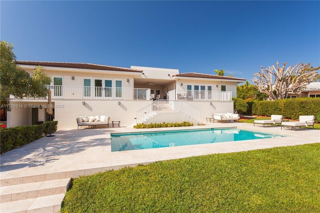 Recently Rented: $25,000 (4 beds, 3 baths, 4761 Square Feet)