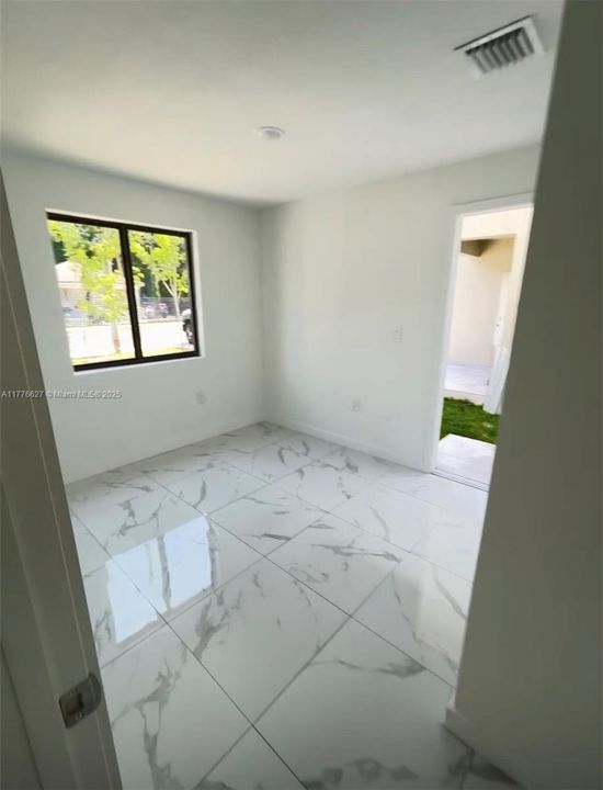 Vendido Recientemente: $499,000 (4 camas, 3 baños, 0 Pies cuadrados)