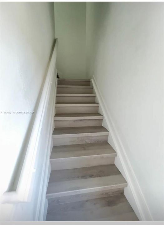 Vendido Recientemente: $499,000 (4 camas, 3 baños, 0 Pies cuadrados)