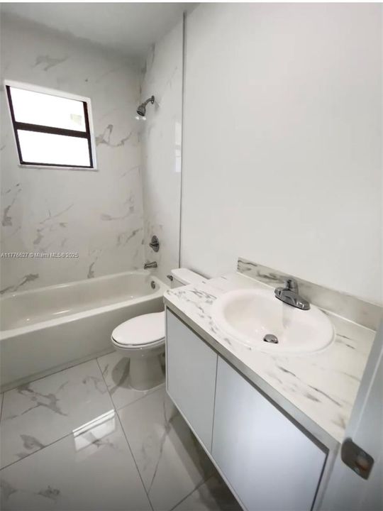 Vendido Recientemente: $499,000 (4 camas, 3 baños, 0 Pies cuadrados)