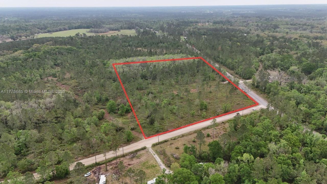 最近售出: $88,000 (9.28 acres)