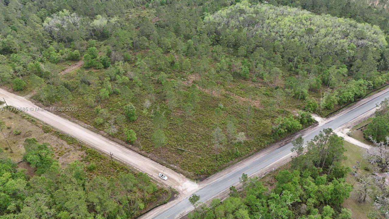 最近售出: $88,000 (9.28 acres)