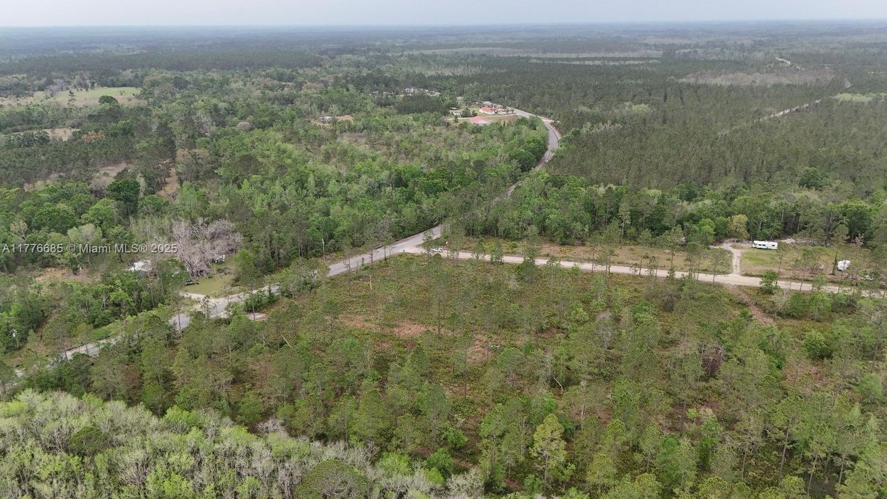 最近售出: $88,000 (9.28 acres)