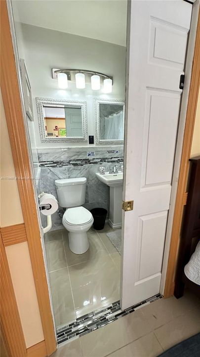 Recently Rented: $1,300 (1 beds, 1 baths, 2626 Square Feet)