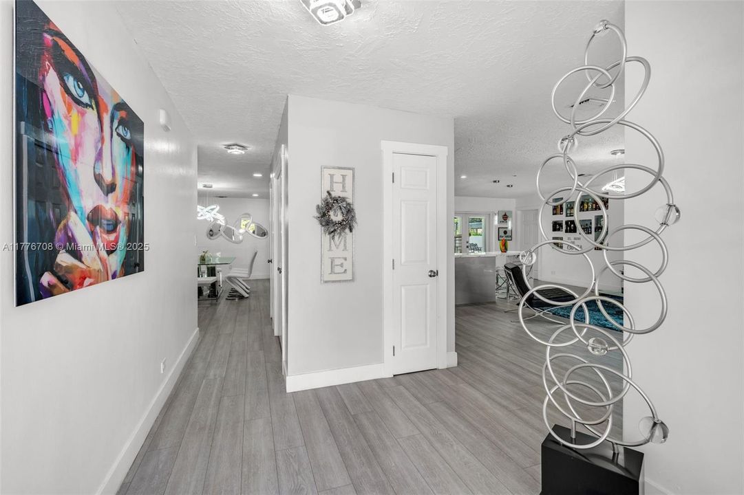 Recently Sold: $810,000 (4 beds, 2 baths, 2030 Square Feet)