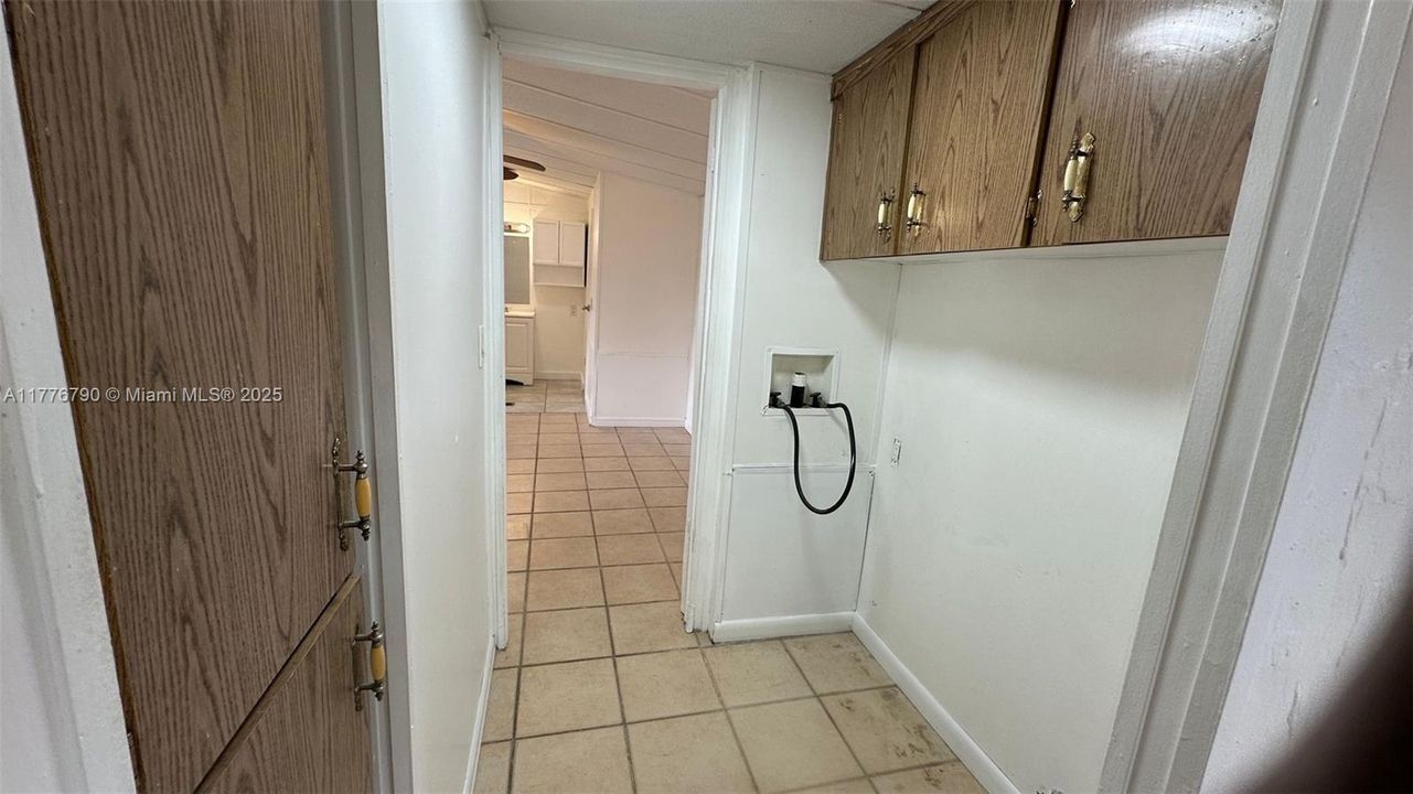 Recently Sold: $182,000 (2 beds, 2 baths, 850 Square Feet)