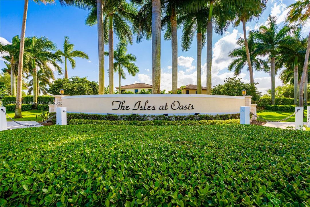 Recently Rented: $3,900 (5 beds, 3 baths, 2894 Square Feet)