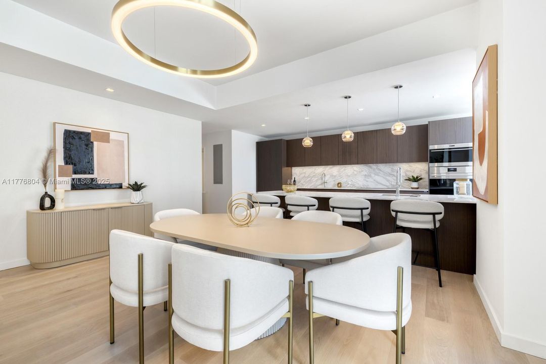 For Sale: $2,290,000 (2 beds, 2 baths, 1434 Square Feet)