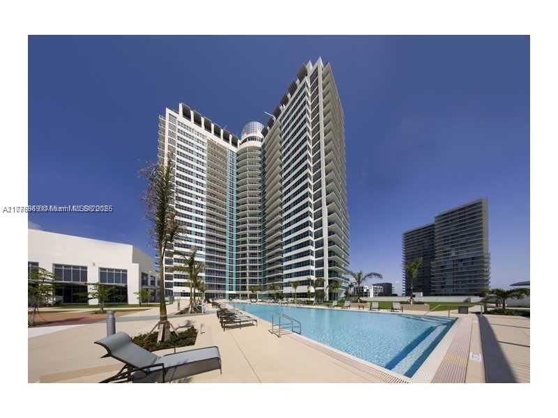 For Sale: $750,000 (2 beds, 2 baths, 1142 Square Feet)