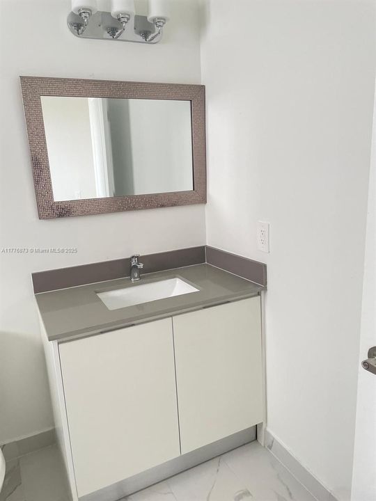 Recently Rented: $2,550 (3 beds, 2 baths, 0 Square Feet)