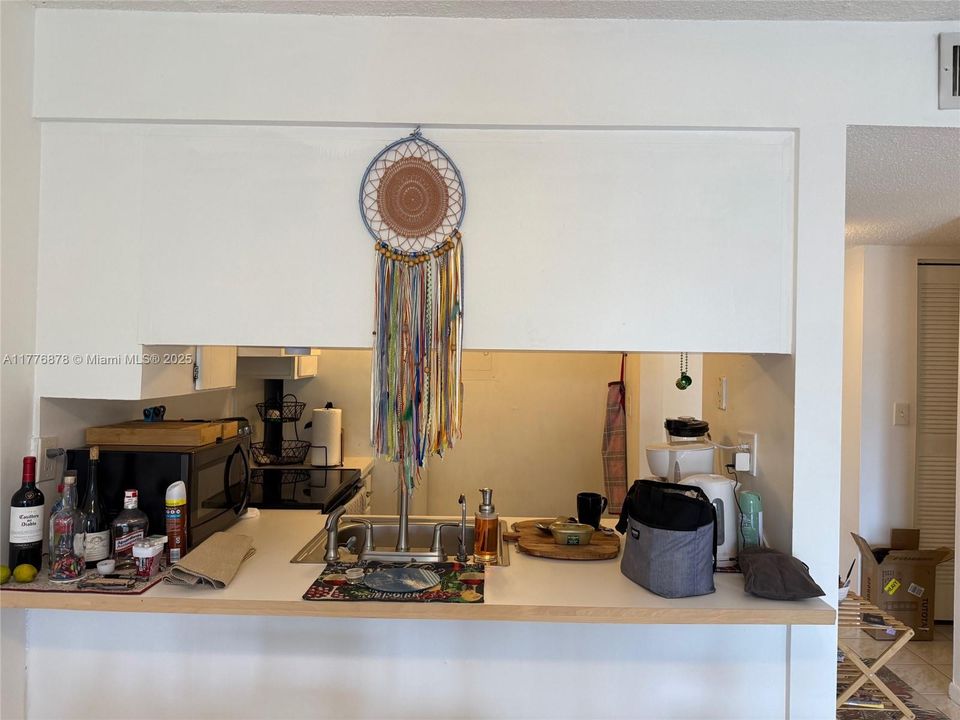 Vendido Recientemente: $145,000 (1 camas, 1 baños, 658 Pies cuadrados)