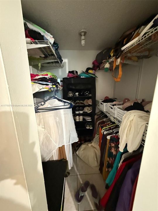 Vendido Recientemente: $145,000 (1 camas, 1 baños, 658 Pies cuadrados)