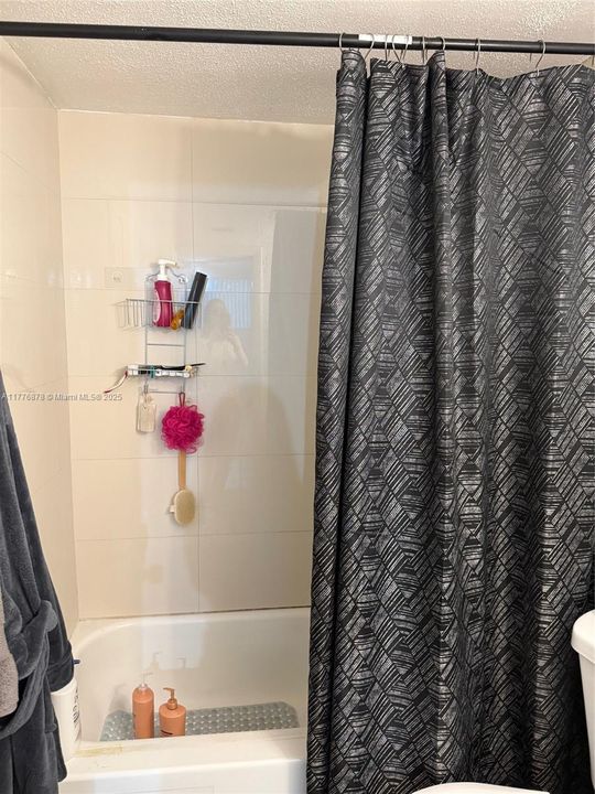 Vendido Recientemente: $145,000 (1 camas, 1 baños, 658 Pies cuadrados)