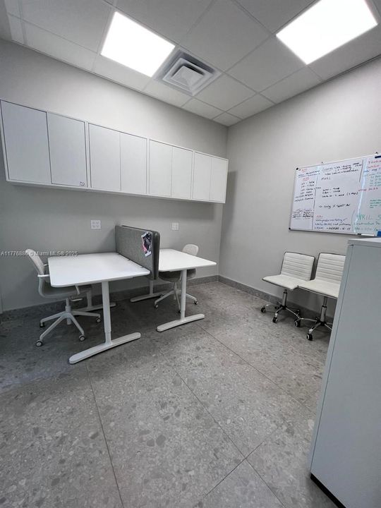 出租: $63 (0 贝兹, 0 浴室, 0 平方英尺)