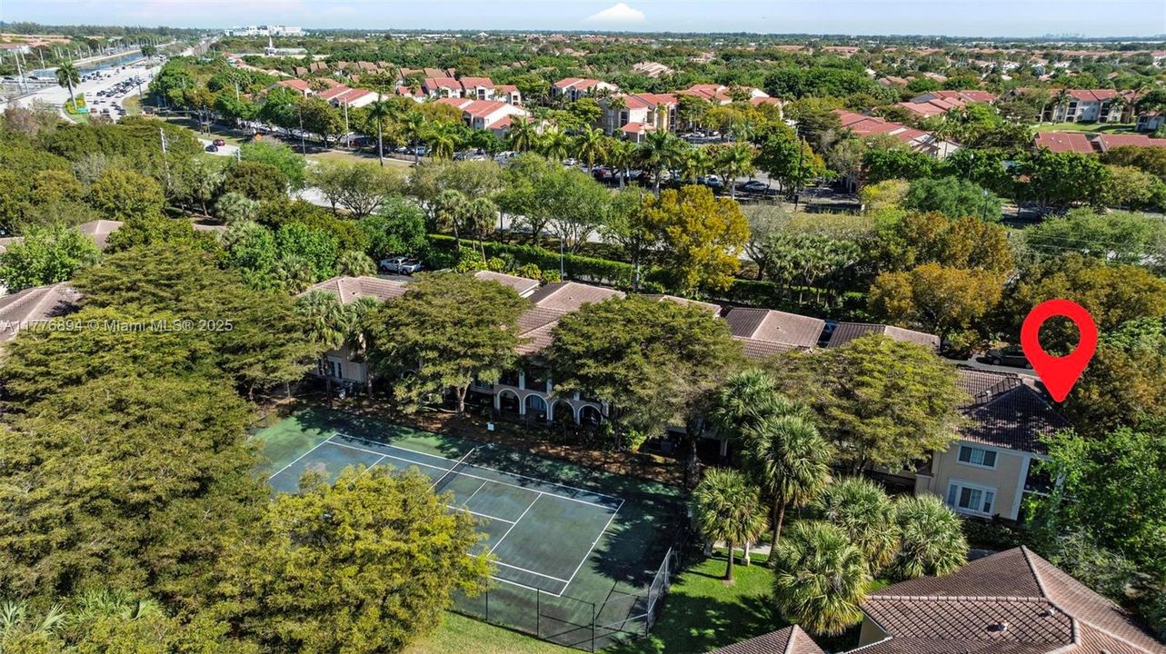 Vendido Recientemente: $345,000 (2 camas, 2 baños, 1080 Pies cuadrados)