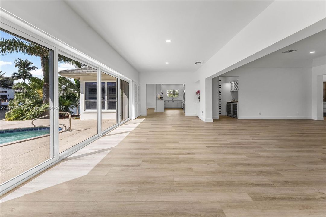 En Venta: $4,800,000 (3 camas, 4 baños, 3312 Pies cuadrados)