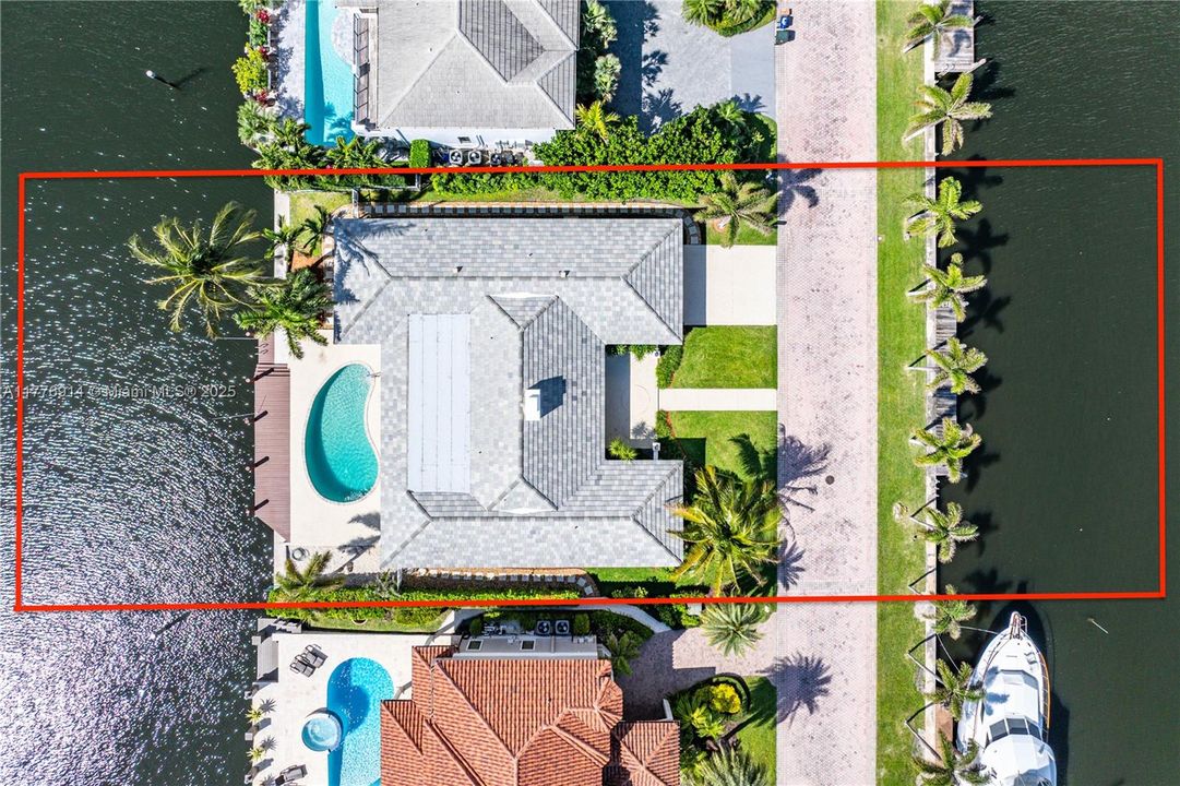 En Venta: $4,800,000 (3 camas, 4 baños, 3312 Pies cuadrados)