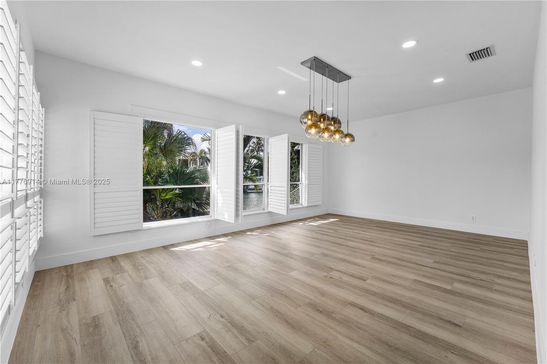 En Venta: $4,800,000 (3 camas, 4 baños, 3312 Pies cuadrados)