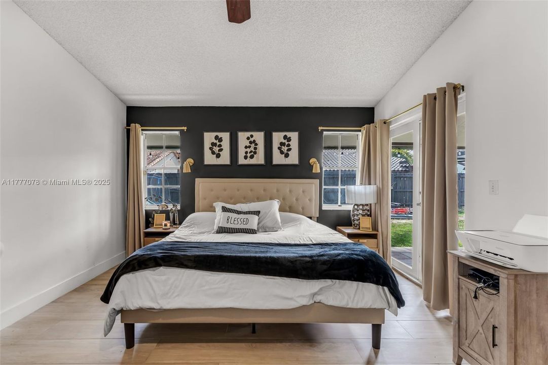 最近售出: $775,000 (5 贝兹, 3 浴室, 2174 平方英尺)