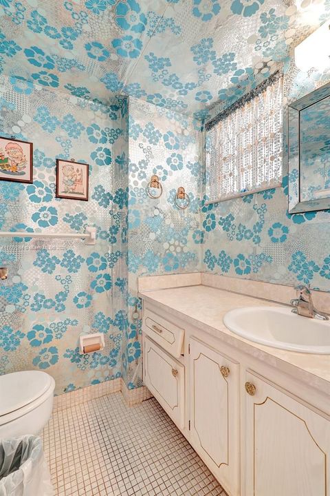 Vendido Recientemente: $99,000 (1 camas, 1 baños, 770 Pies cuadrados)