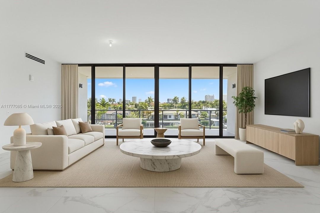 На продажу: $3,495,000 (3 спален, 3 ванн, 2918 Квадратных фут)