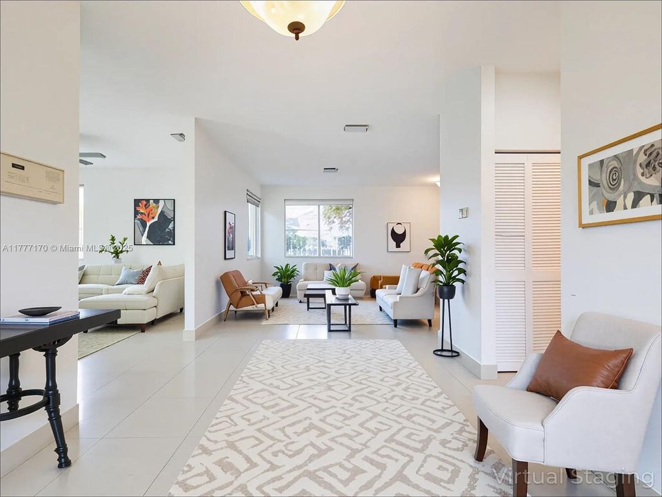 Недавно продано: $820,000 (4 спален, 2 ванн, 1902 Квадратных фут)