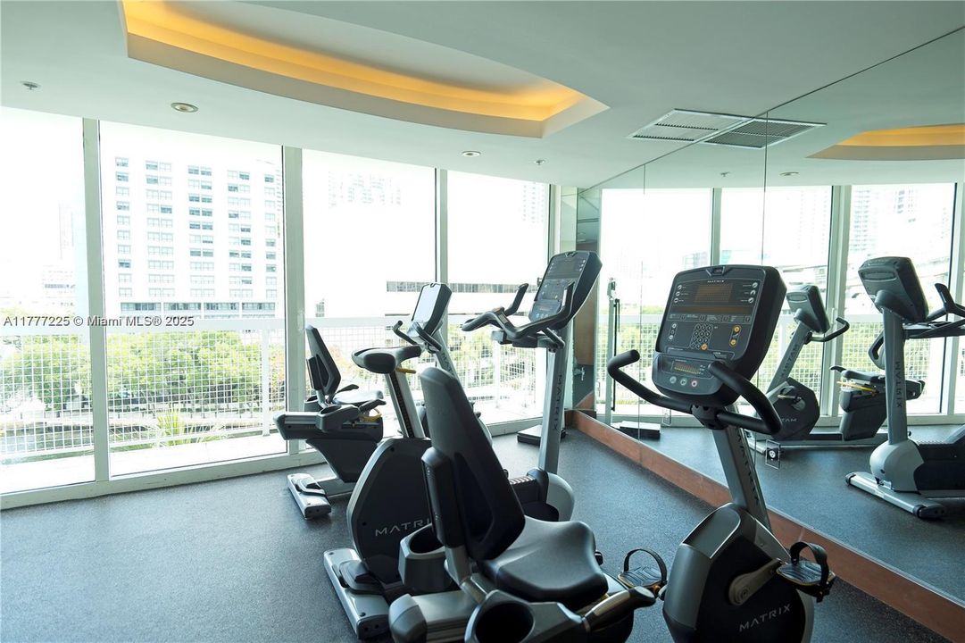 Недавно арендовано: $3,000 (1 спален, 1 ванн, 775 Квадратных фут)