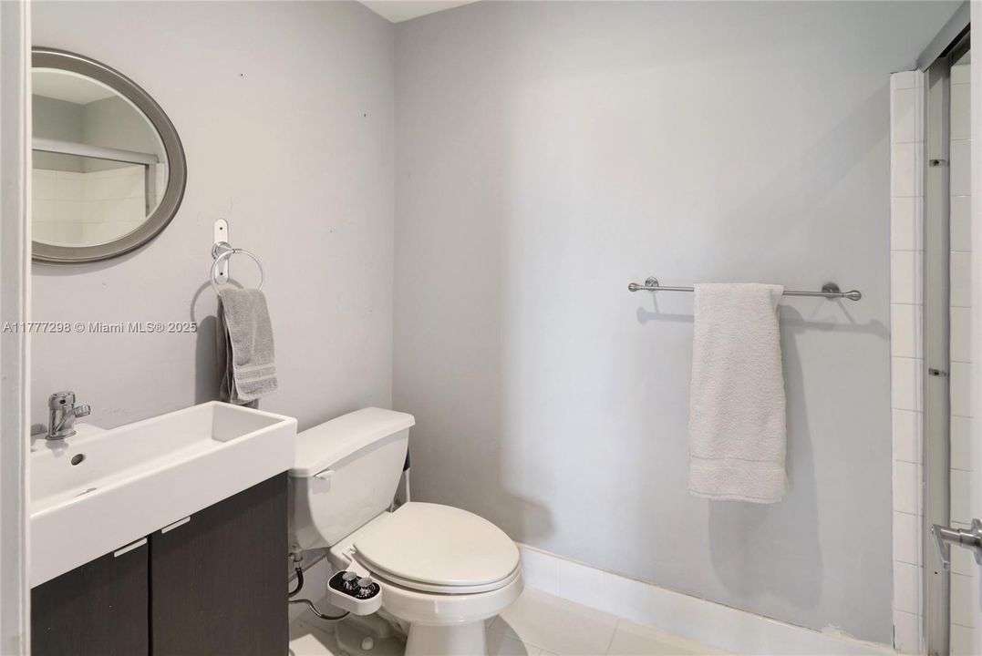 Недавно продано: $268,000 (2 спален, 2 ванн, 1183 Квадратных фут)