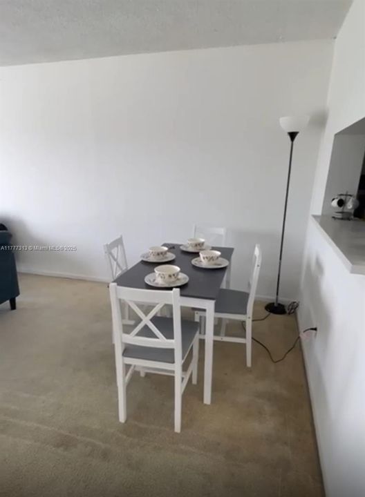 В аренду: $1,600 (1 спален, 1 ванн, 826 Квадратных фут)