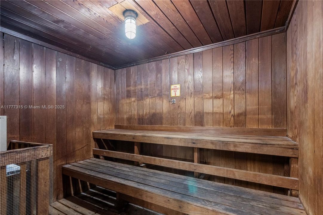 Activo con contrato: $78,000 (1 camas, 1 baños, 768 Pies cuadrados)