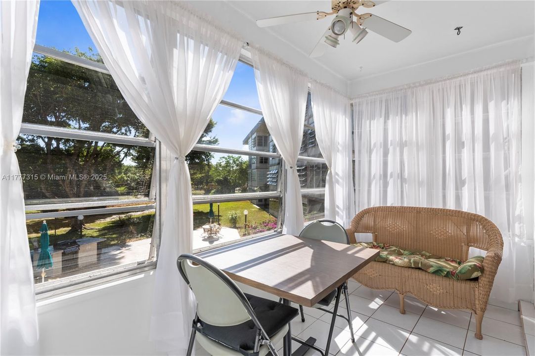 Activo con contrato: $78,000 (1 camas, 1 baños, 768 Pies cuadrados)