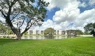 Recientemente alquilado: $1,900 (1 camas, 1 baños, 870 Pies cuadrados)