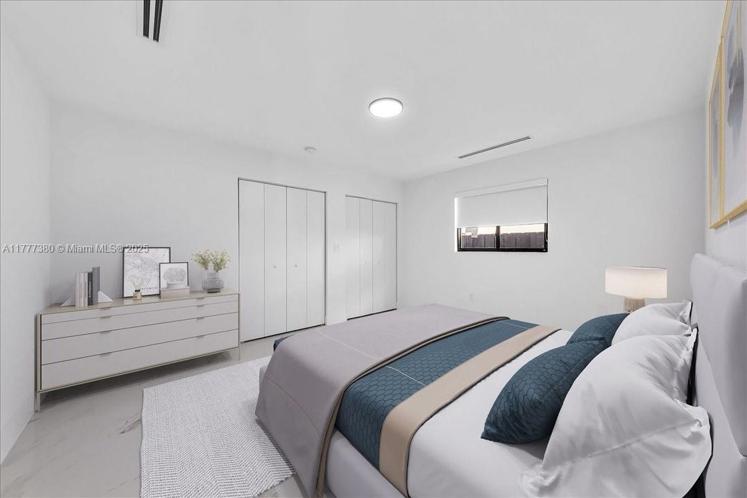 最近售出: $1,600,000 (5 贝兹, 3 浴室, 2070 平方英尺)