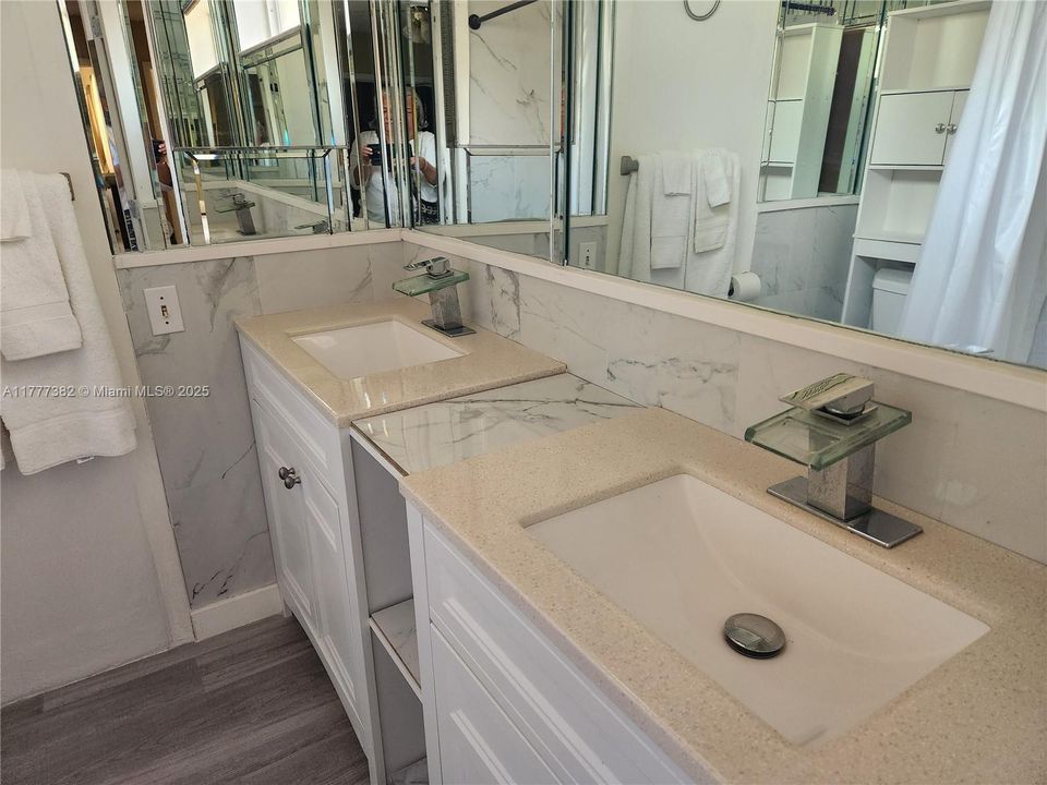 Recently Rented: $1,400 (1 beds, 1 baths, 1843 Square Feet)